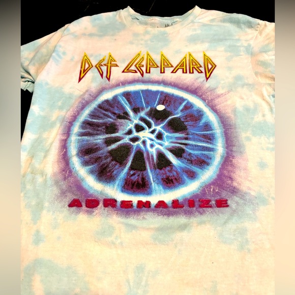 Def Leppard Tee Shirt Size Medium. - Picture 2 of 5